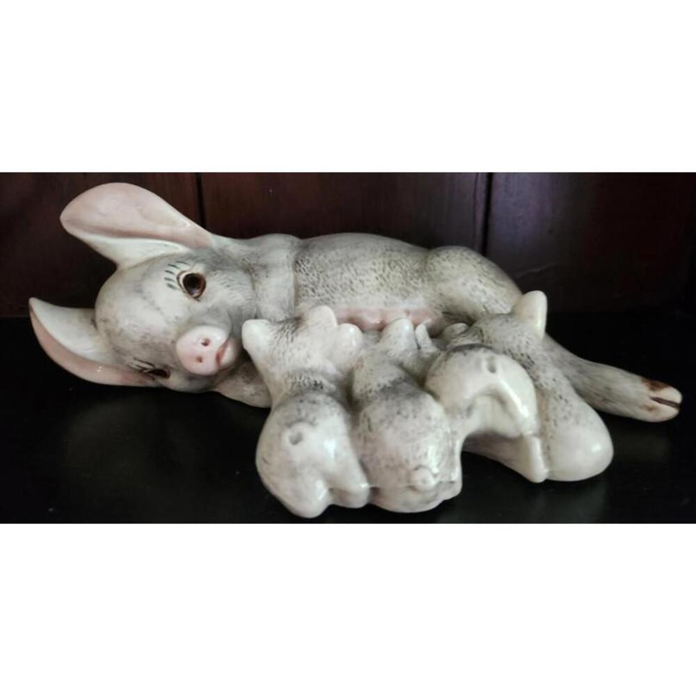 Vintage Ceramic Pig Sow w/Piglets Nursing Farmhouse Cottagecore Handpainted
